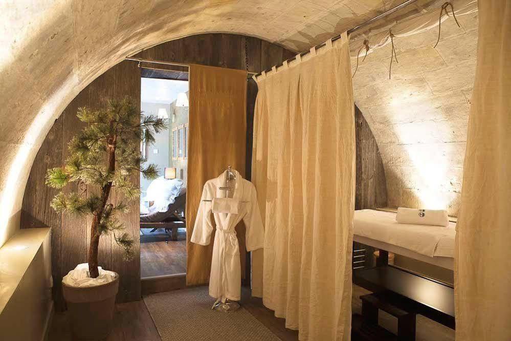 Hotel La Marine De Loire & 4*